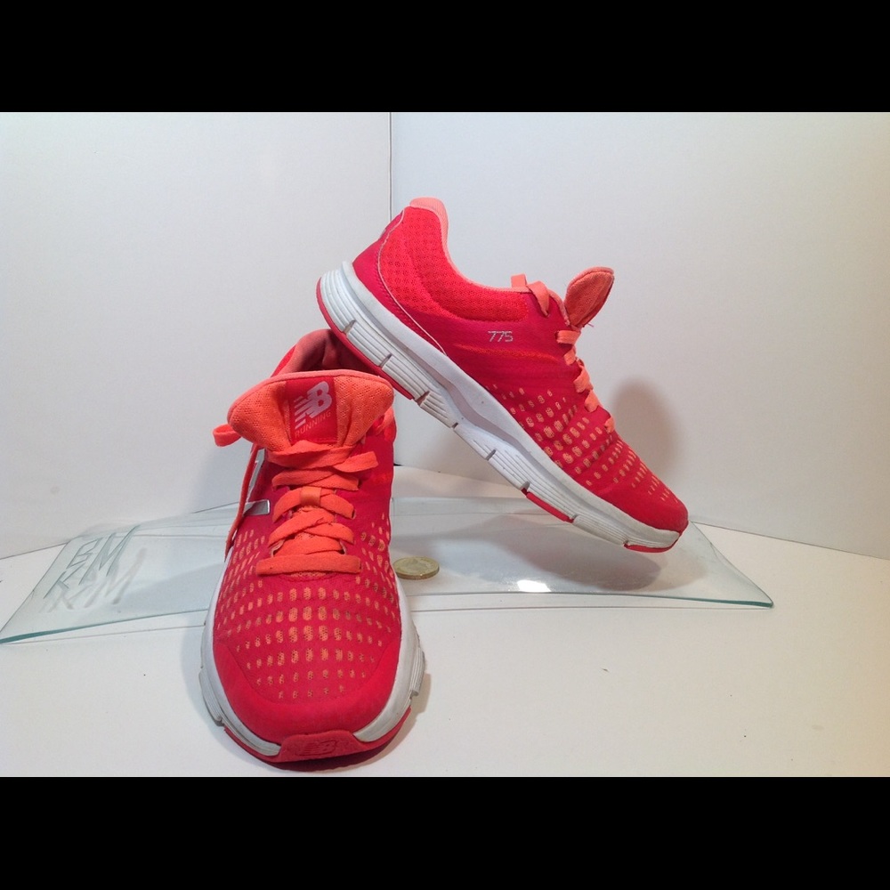 New Balance 775 size 9 Rare hard to get 🕵🏻